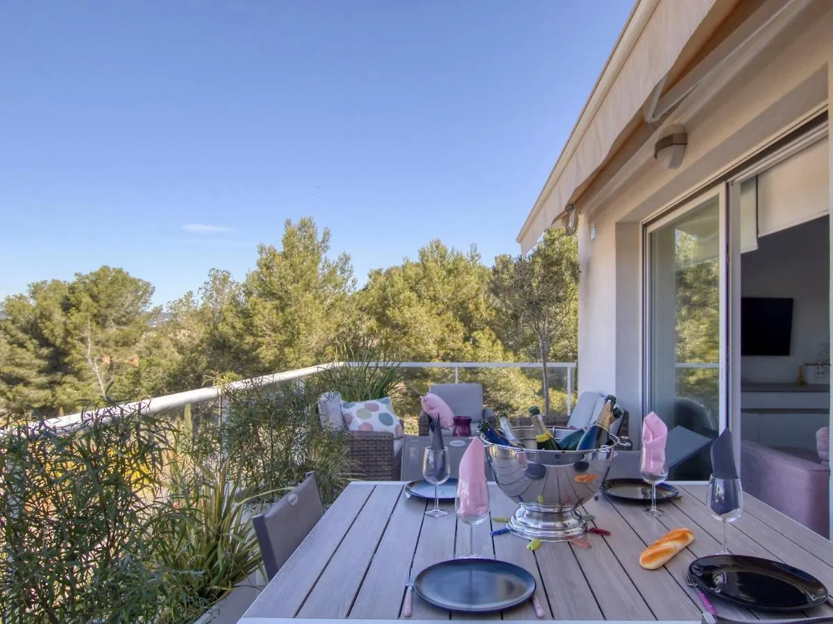 Apartment Les Terrasses By Interhome Sanary-sur-Mer