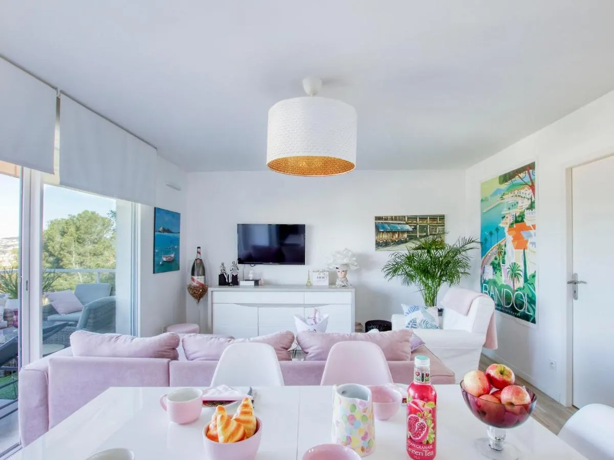 Apartment Les Terrasses By Interhome Sanary-sur-Mer
